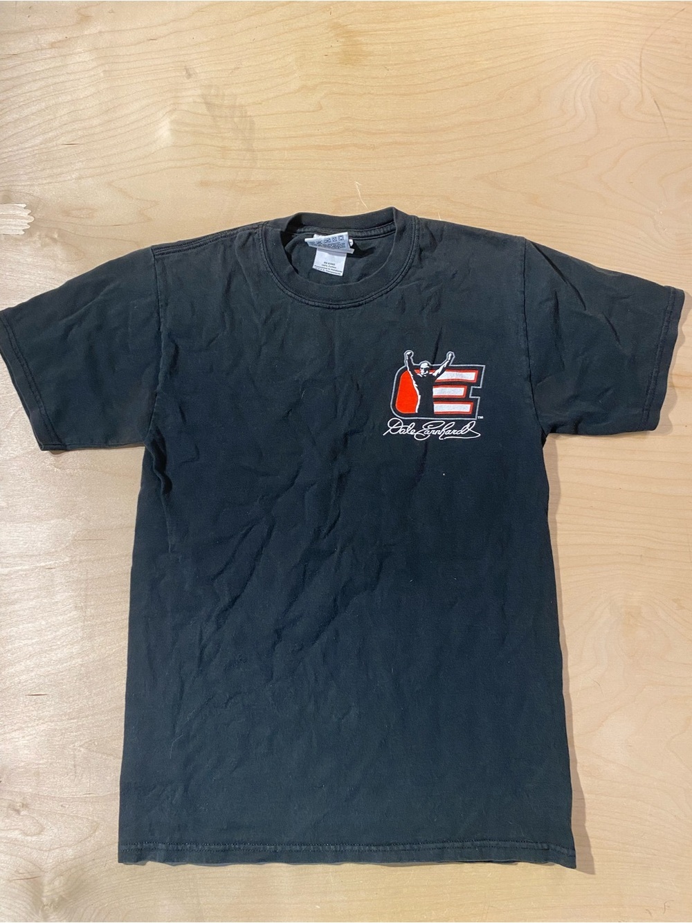 Winner’s Circle Black Graphic Short-Sleeve Men's T-Shirt Medium (RS)